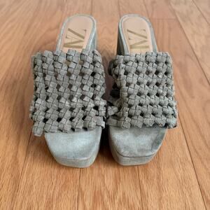 Zara sz‎ 7 green chuncky platform heeled woven slide sandals